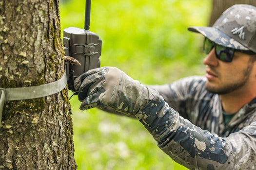 Hunting Gloves, Hats, and Belts Built for the Field - Pnuma Outdoors
